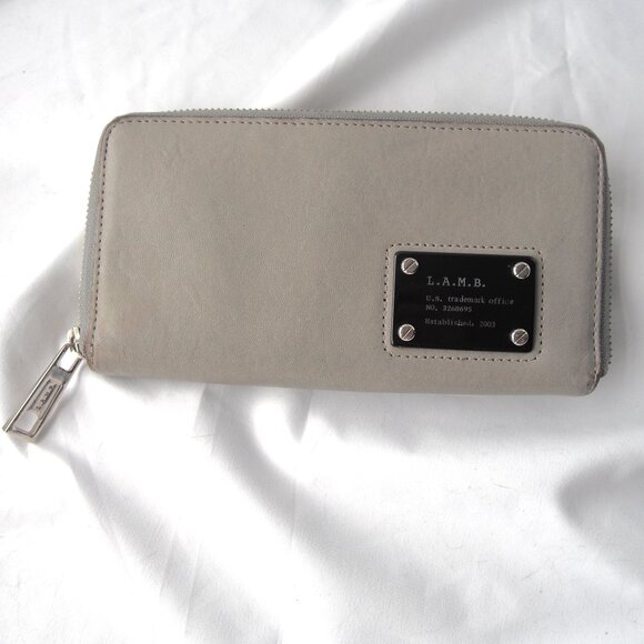 L.A.M.B. Gray Full Zip Wallet, Y2K, Vintage, Gwen Stefani - Picture 1 of 16